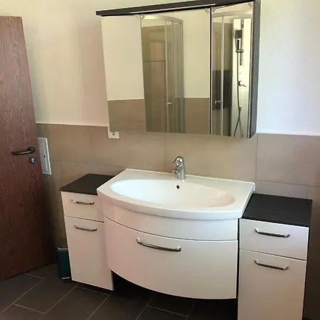 Haus Semper Apartamento Lietzow