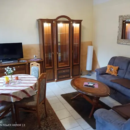 Haus Semper Apartamento Lietzow