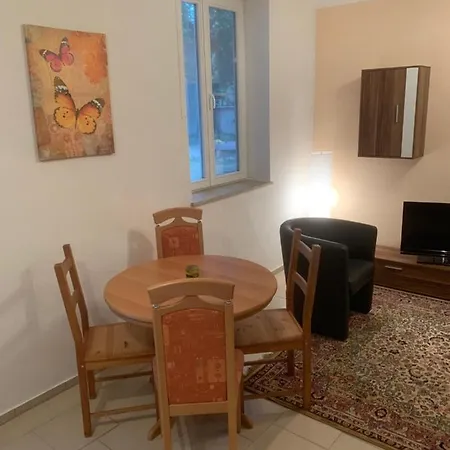 Haus Semper Apartment Lietzow